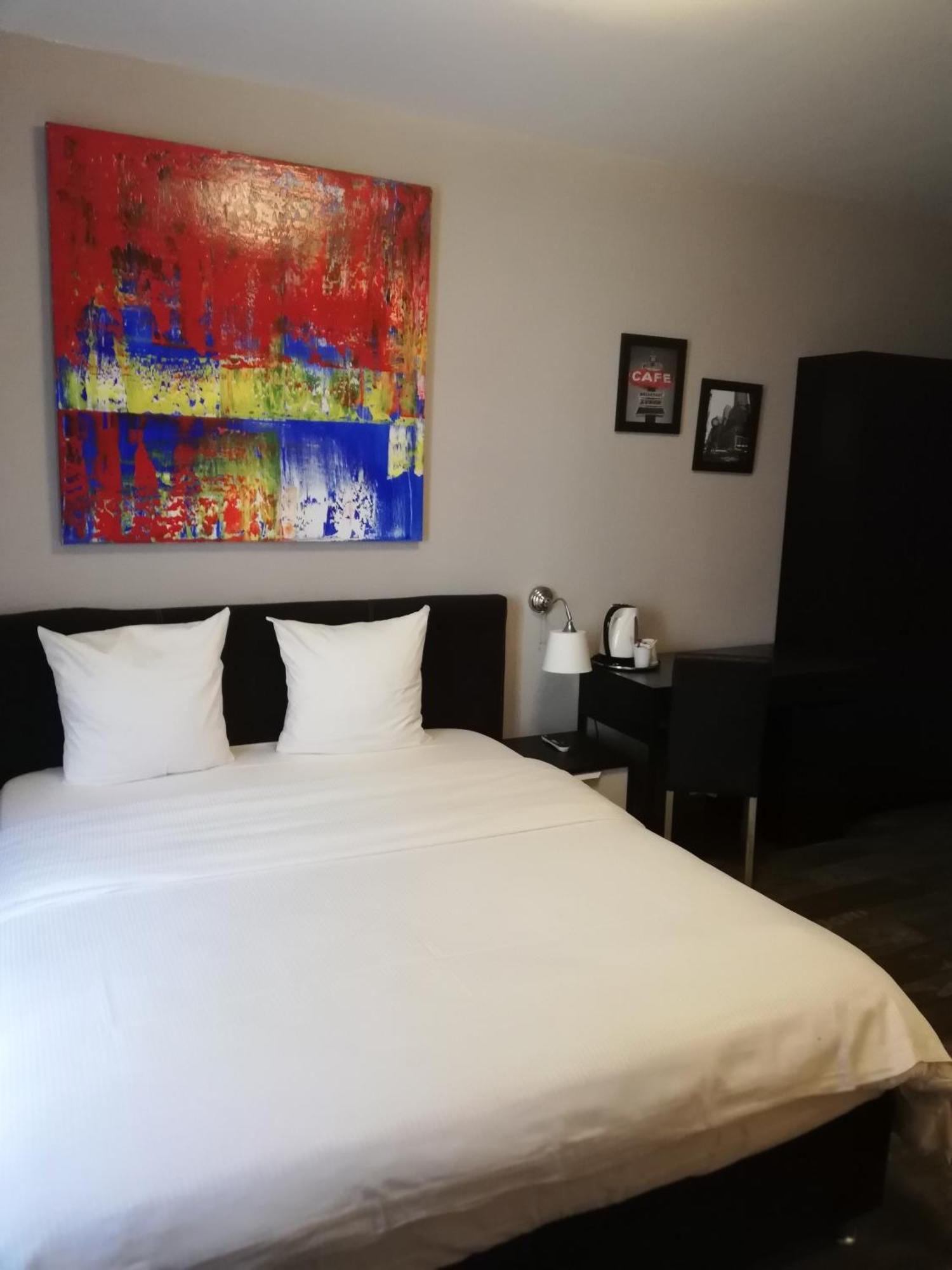 Hotel Parc & 3*